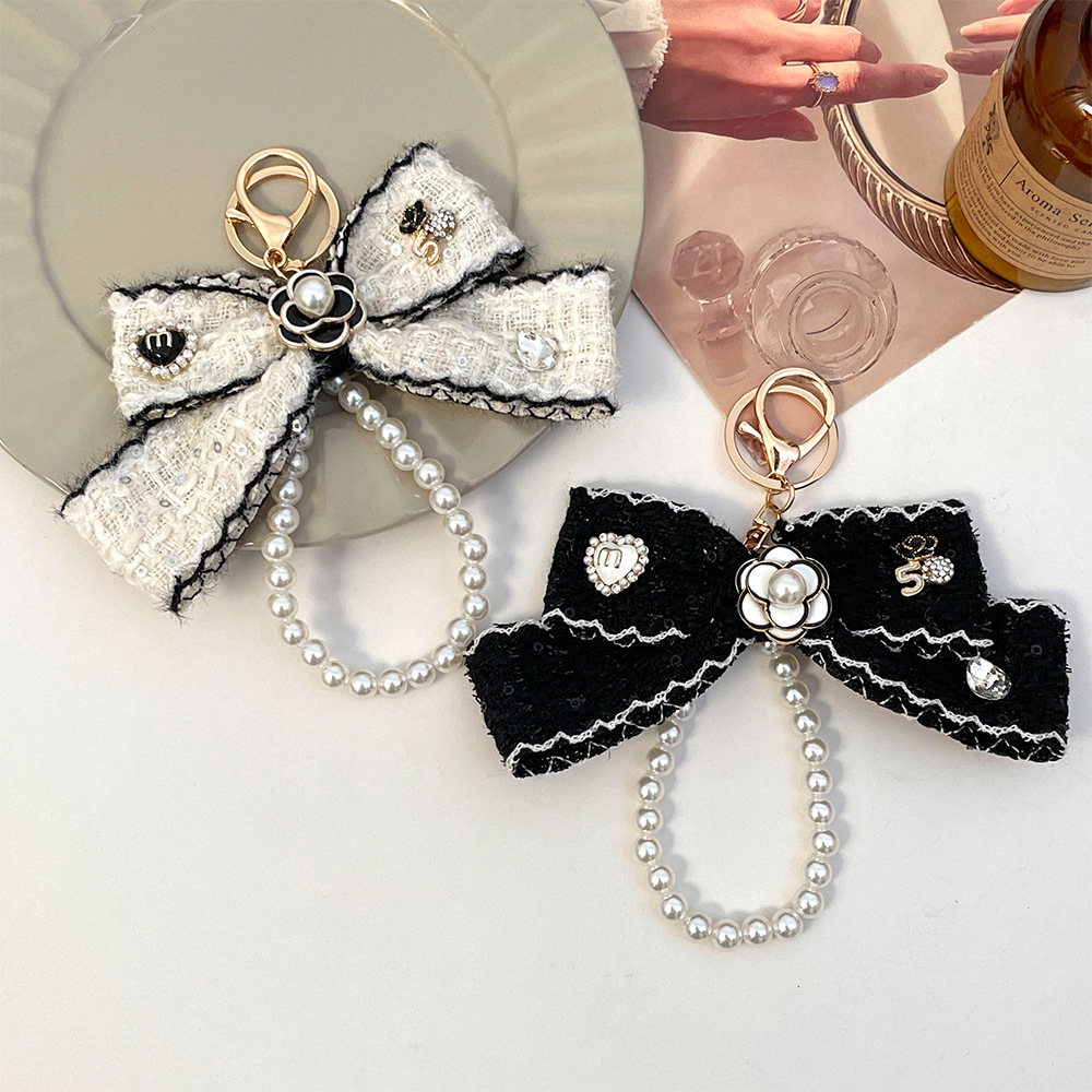 Vintage Fashion Ornaments - Breloczki damskie z kokardkami z materiału