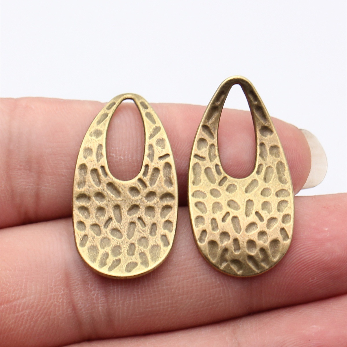 Vintage Fashion Stores - 10 szt. 34x18mm 5 Kolorów Młotkowane