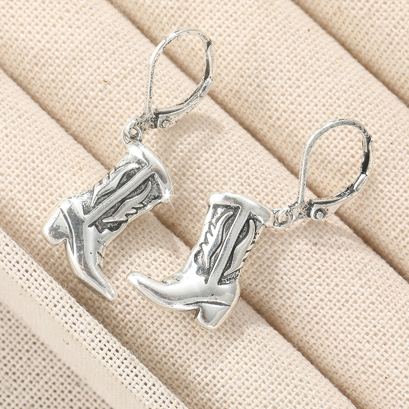Kreatywne metalowe kolczyki w  – Vintage Fashion Ideas recenzja i cena