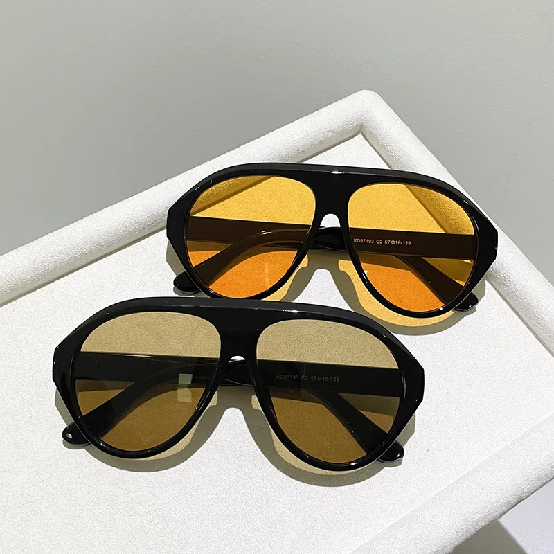 Modne, duże okulary przeciwsło – Vintage Outdoor Fashion recenzja i cena