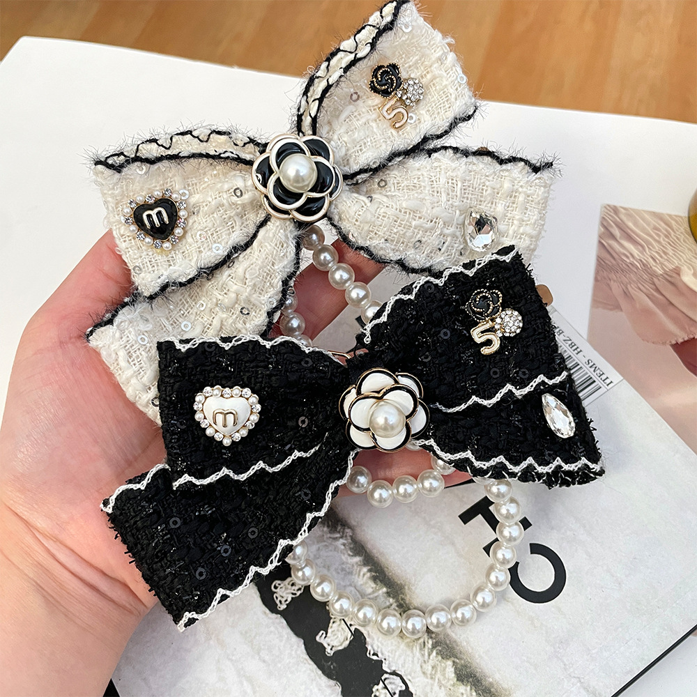 Breloczki damskie z kokardkami – Vintage Fashion Ornaments recenzja i cena